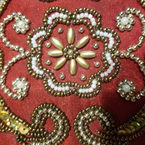 New Handcrafted Beaded/Sequin Lined Burgundy Journal - Picture 4 of 8